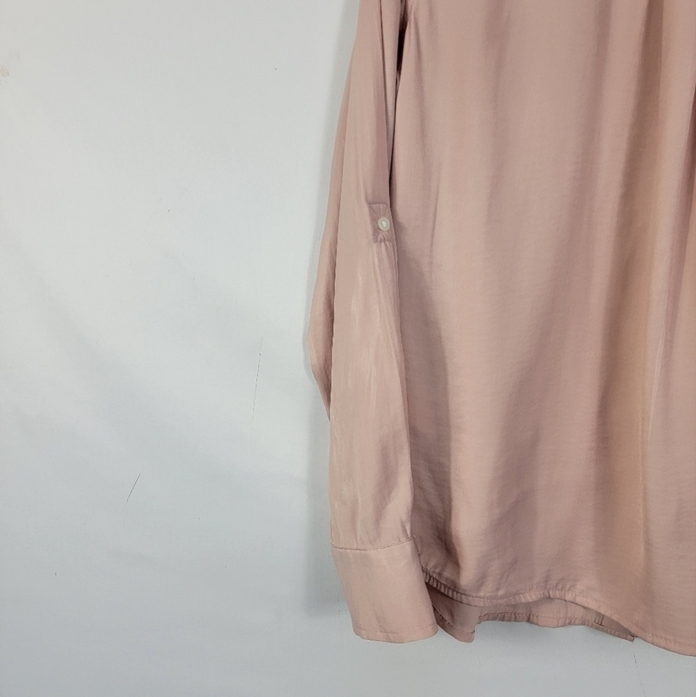Women's size Small Banana Republic button down - Picture 6 of 6